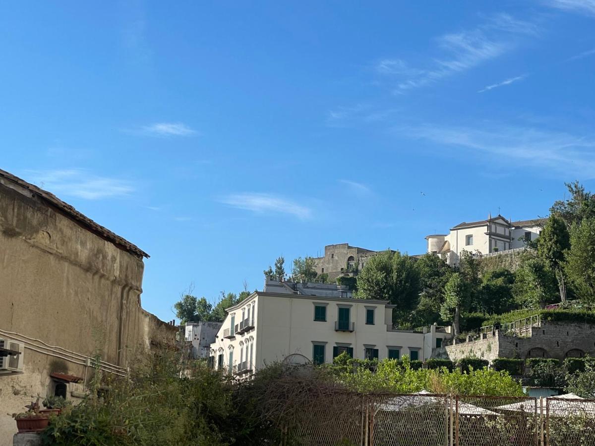 La Finestra Nel Giardino Otel Napoli Dış mekan fotoğraf